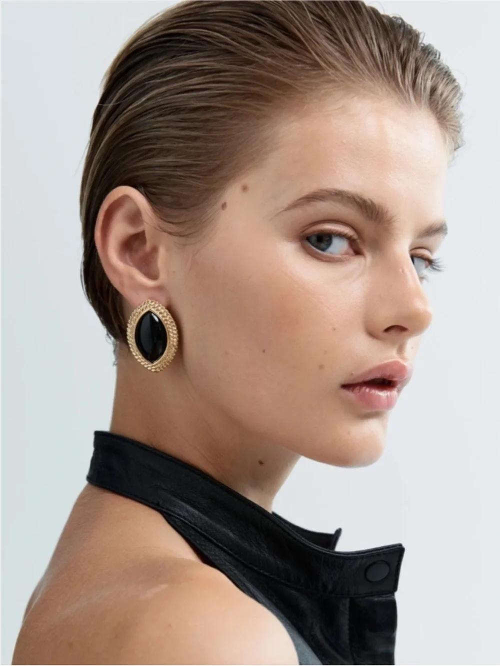 New! Midnight Black Statement Earrings NWOT (1062)